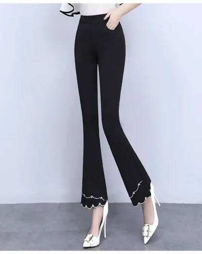 Stylish Trim Flare Leggings - Image 4