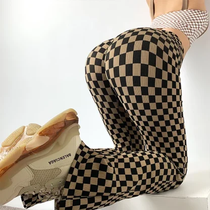 Seamless Checkered Flare Leggings - Image 5