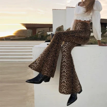 Leopard Prints Flare Leggings - Image 5