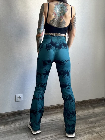 Tie Dyed Yoga Flare Leggings - Image 7